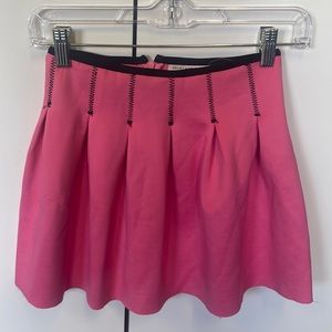 Barbie skirt - workout wear. Barbiecore. Comicon